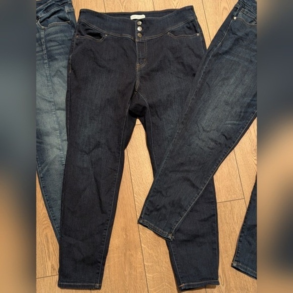 Lane Bryant Jeans Plus 18 2X Dark Wash Skinny Stretch Denim Bundle Lot 3 Pairs - Picture 3 of 9